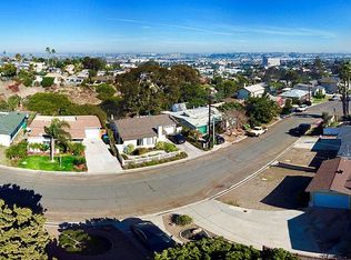 3676 Oleander Dr, San Diego, CA 92106