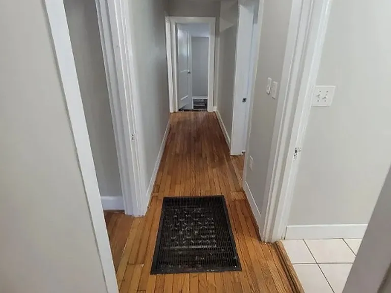 825 Kirkwood Ave — Photo 6