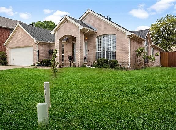 3rd image of 103 Dorsett Dr