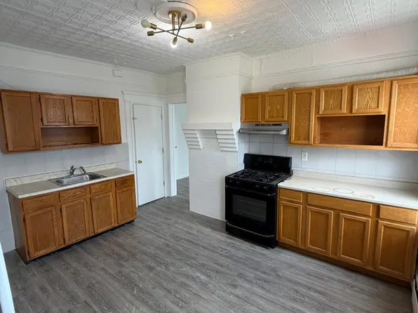 647-649 Montgomery St #2, Elizabeth, NJ 07202