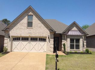 27 Water Ridge Pl, Jackson, TN 38305