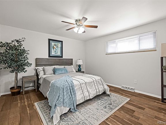 3rd image of 44 S Lowell Boulevard