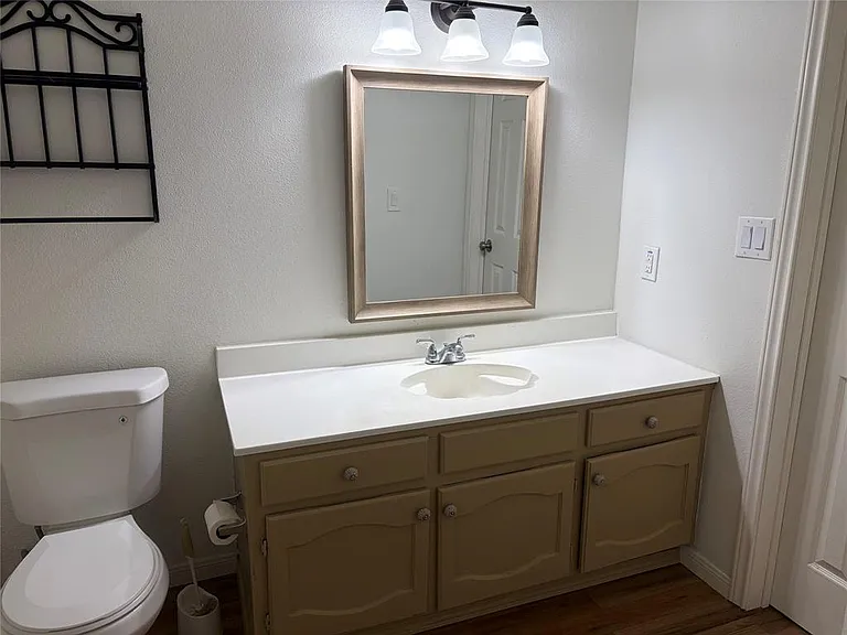 3022 Forest Ln #222 — Photo 11