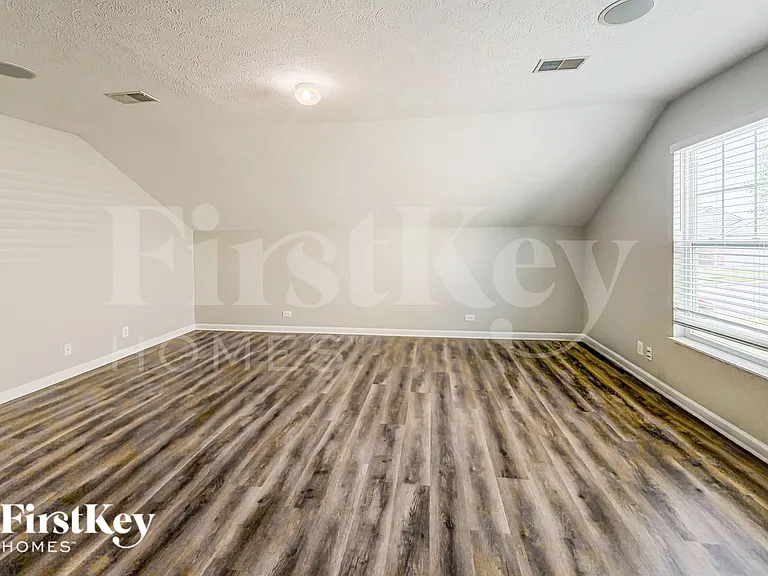 3812 Grant Ridge Ln — Photo 13