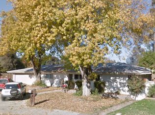 1709 S Fairway Ave, Visalia, CA 93277