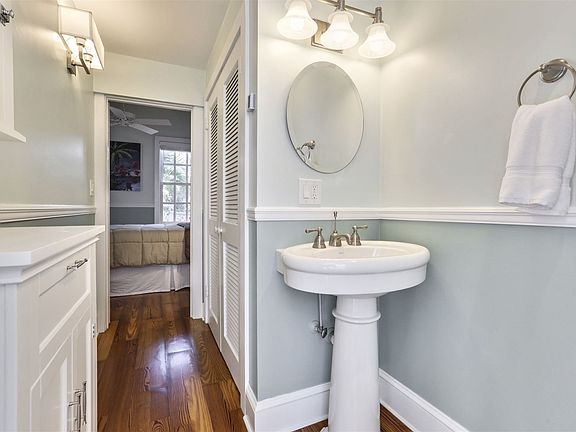 Main Level-Bath-_F3A0142