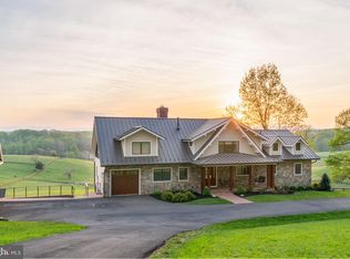 6760 Wilson Rd, Marshall, VA 20115