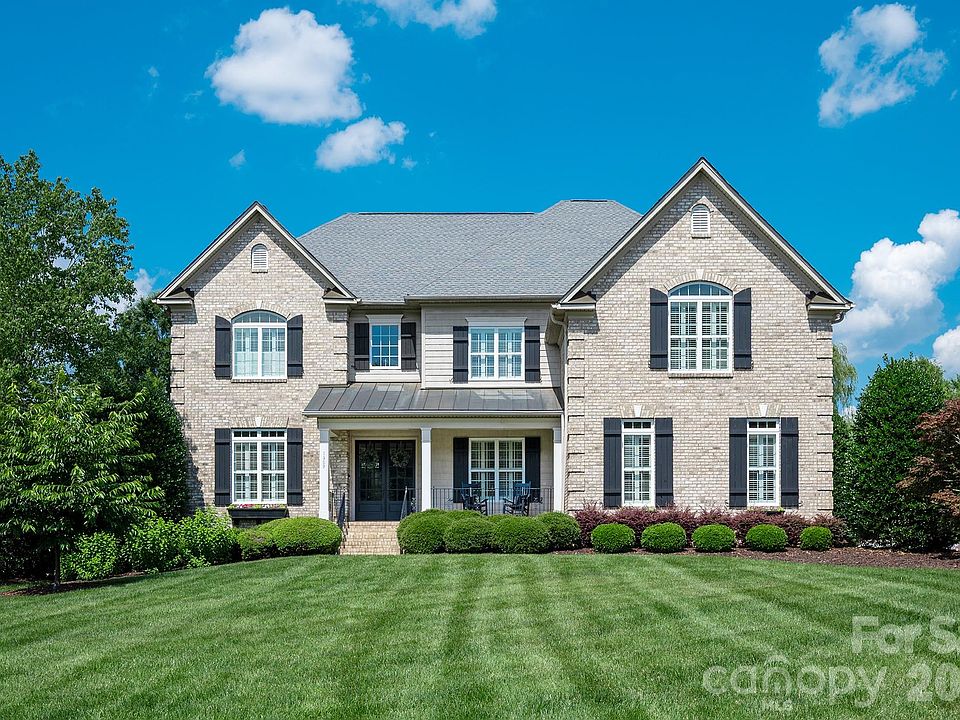 1st image of 1309 Venetian Way Dr