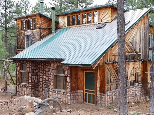 13 Nottingham Dr, Torreon, NM 87061