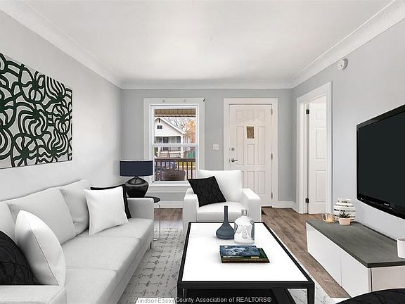 3rd image of 383 Josephine Ave