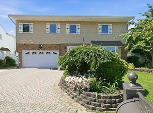 117 Melanie Dr, East Meadow, NY 11554
