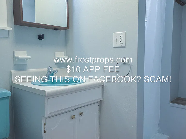 1310 Whitney Ln — Photo 27