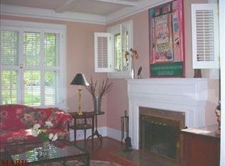 501 Lake Ave, Webster Groves, MO 63119