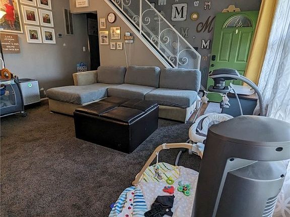 2nd image of 2364 Buckeye Cir