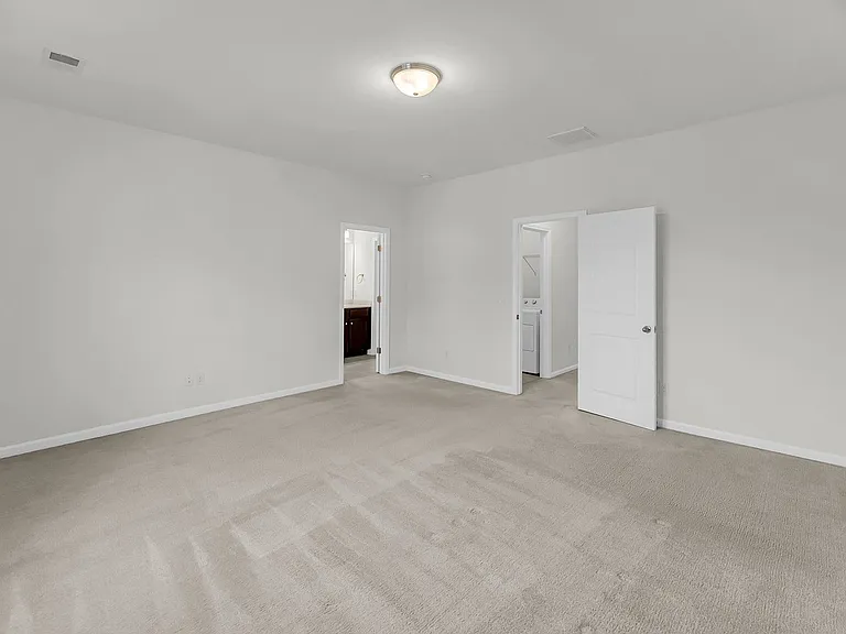 544 McLernon Trce — Photo 16