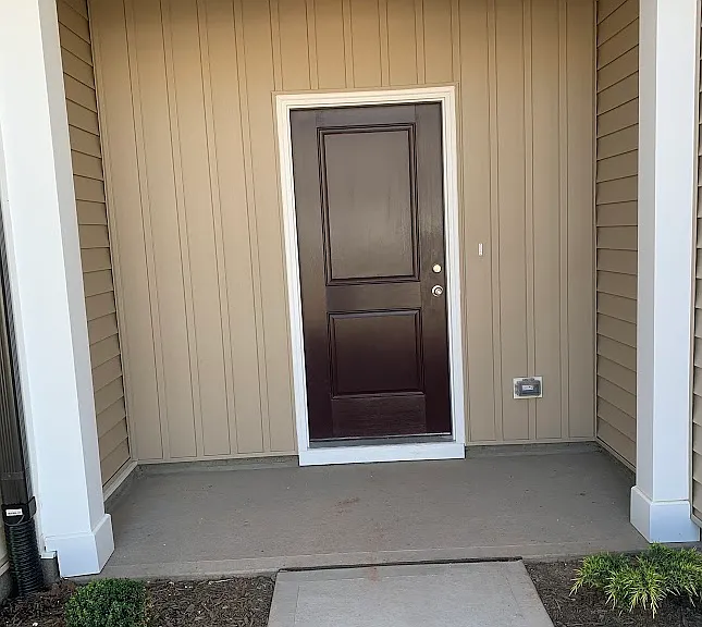 1614 Glacier Dr — Photo 3