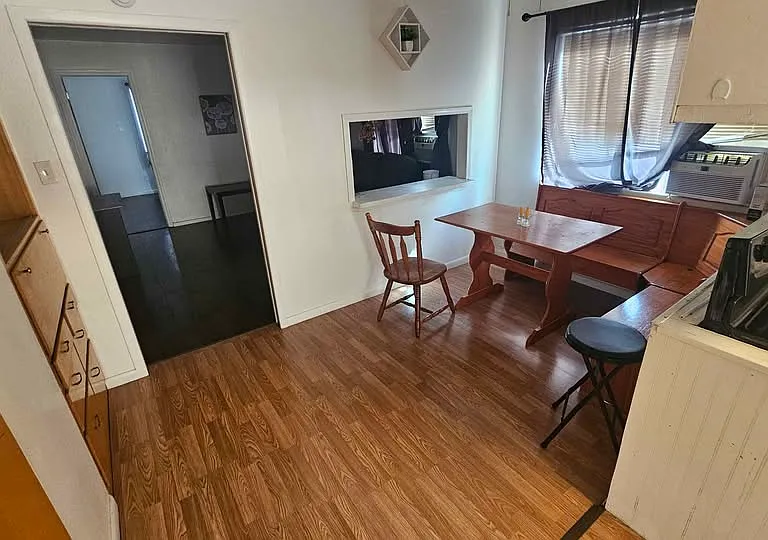 1219 Berkley Ave #B — Photo 9