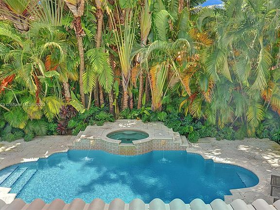 4th image of 6355 La Gorce Dr