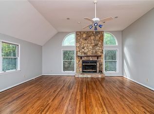 101 Waucondo Trl, Pickens, SC 29671