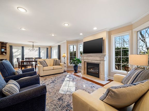 5th image of 38 Ferndale Rd