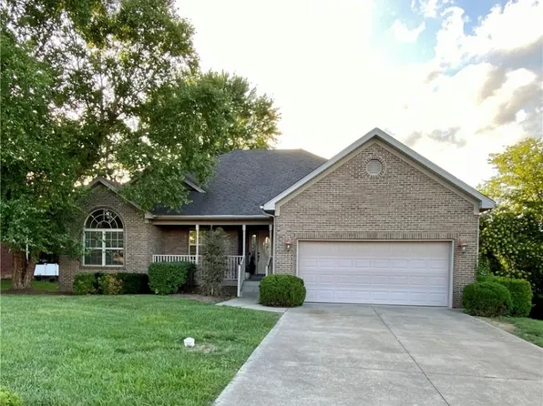4014 Decker Court, Sellersburg, IN 47172