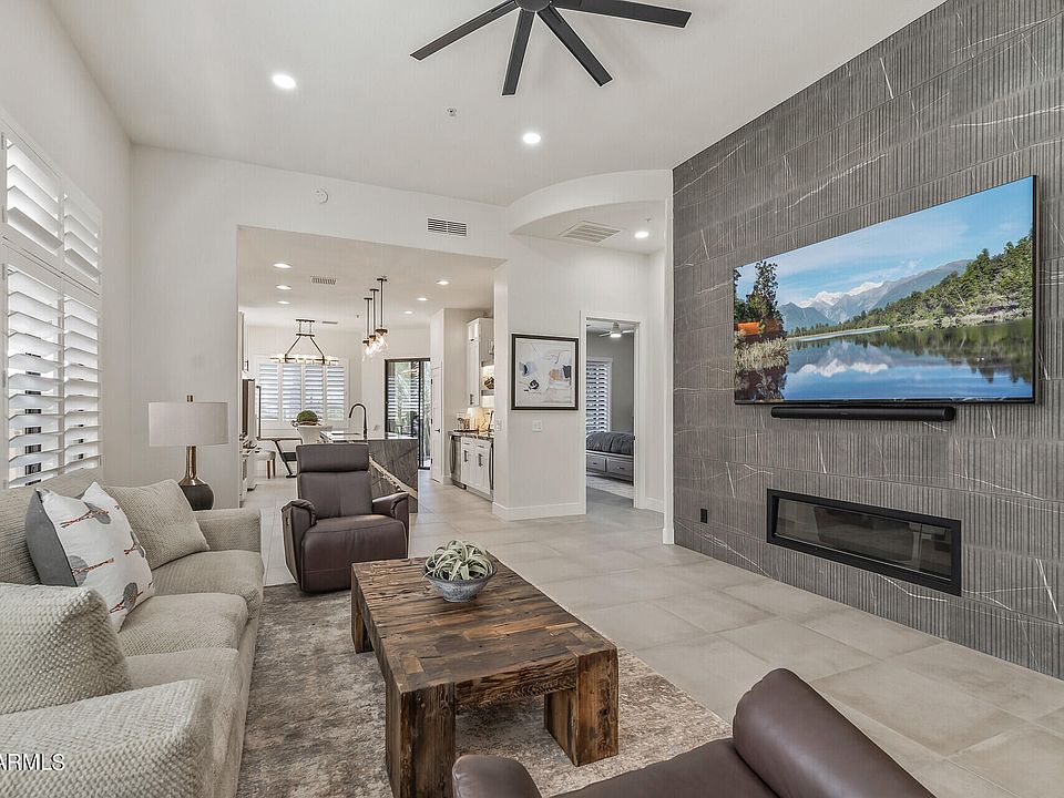 1st image of 19550 N GRAYHAWK Drive #1127