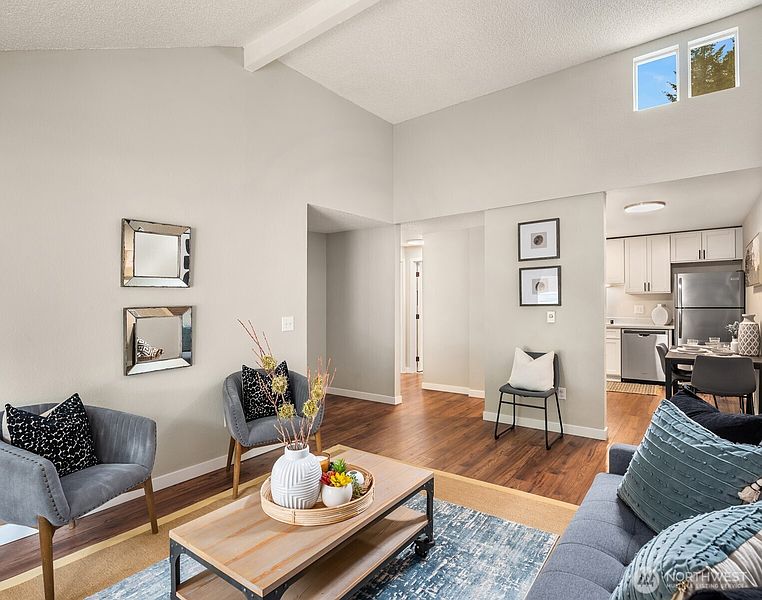 5th image of 4308 NE Sunset Boulevard #X7