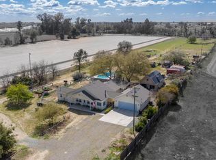 19221 2nd Ave, Stevinson, CA 95374