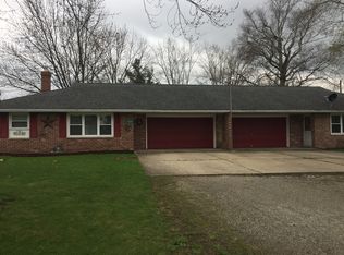 5926 Mann St, Louisville, OH 44641