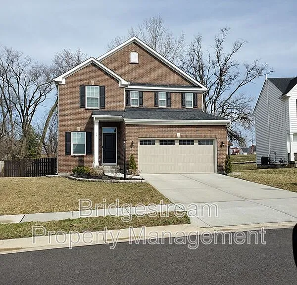 14 Cascade Dr — Photo 2