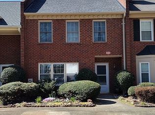 3185 Corner Oak Dr, Peachtree Corners, GA 30071
