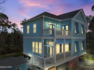 504 Pitts Bayshore Dr, Freeport, FL 32439