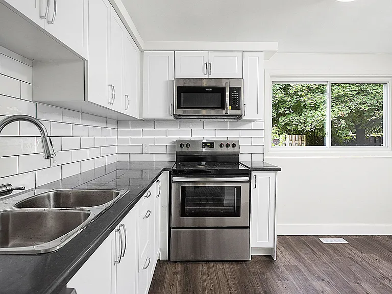 311 Bunting Rd #13-24 — Photo 1