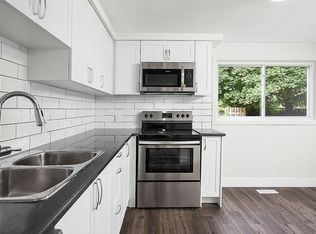 311 Bunting Rd #13-24, Saint Catharines, ON L2M3Y4