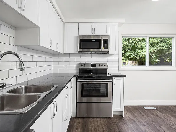 311 Bunting Rd #13-24, Saint Catharines, ON L2M 3Y4