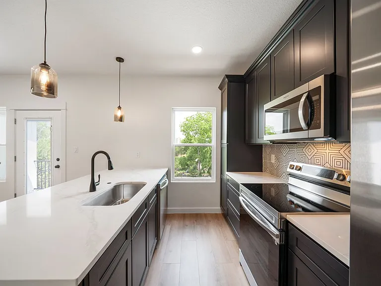 247 Princeton Ave #201 — Photo 7