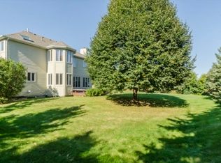 1035 Stockton Ct, Aurora, IL 60502