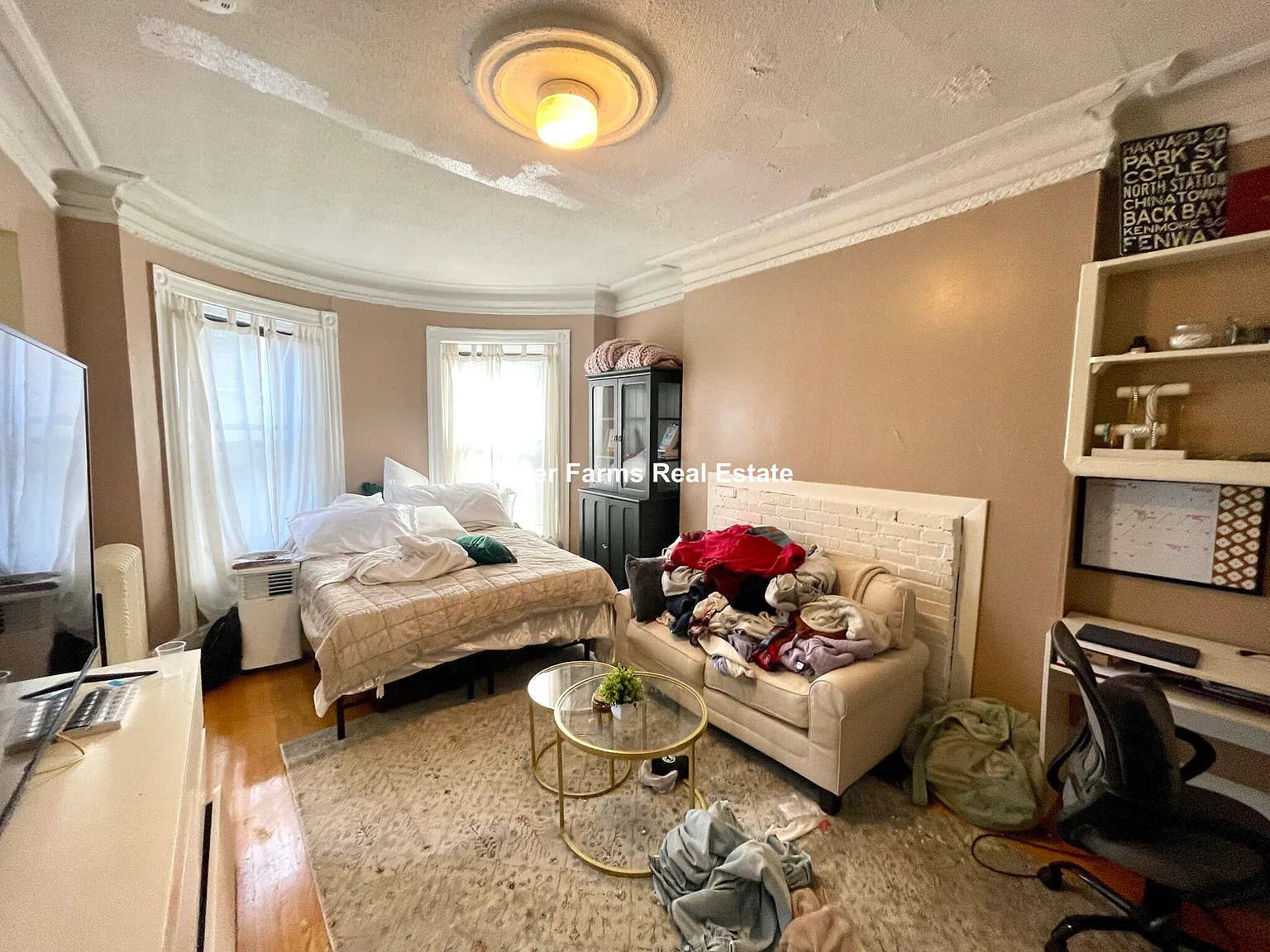 Studio, 9999 sqft, $2,550 — Photo 3