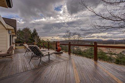 Unbelievable Mountain Views!