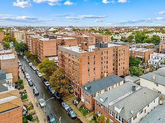 3rd image of 1877 E 12th St APT 2F