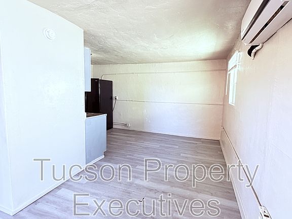 5th image of 234 E 32nd St Unit 30