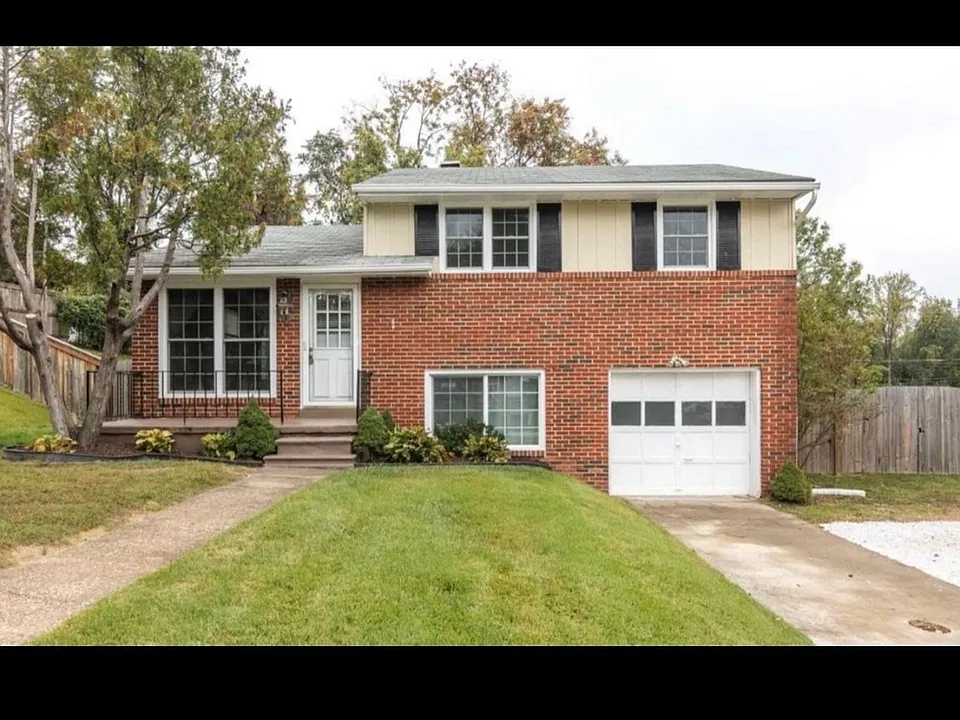 3422 Glenside Dr