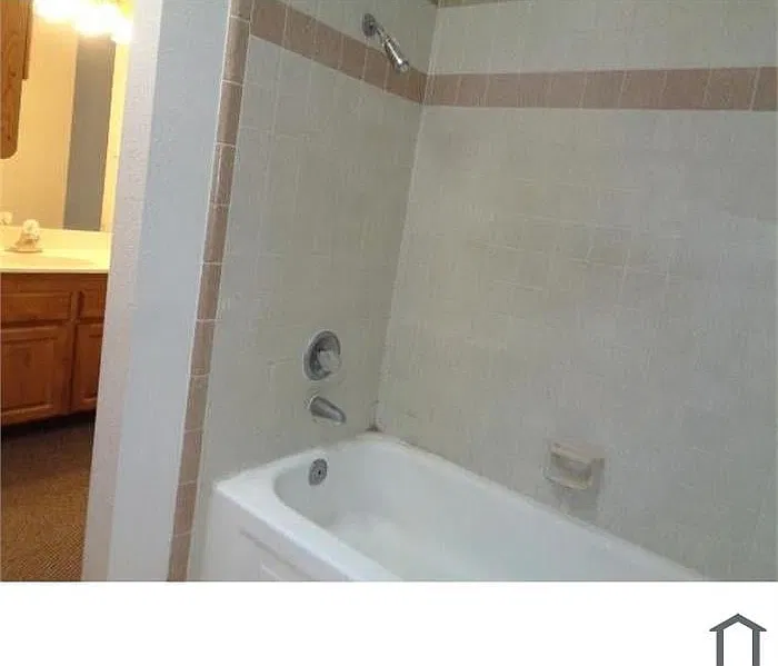 3 bed, 1304 sqft, $1,600 — Photo 3