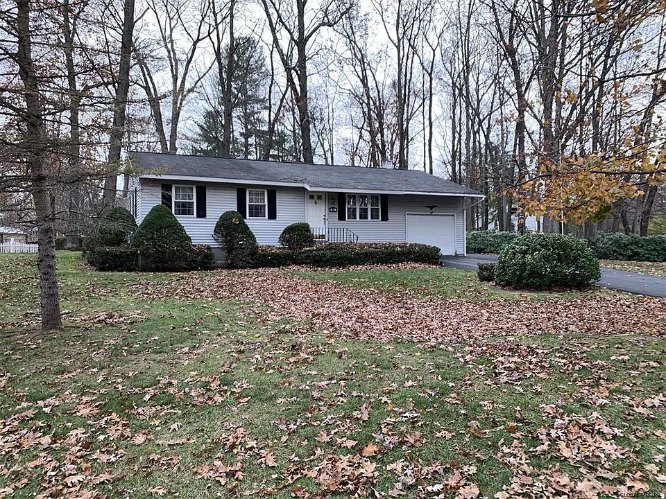 1st image of 86 Tamarack Trl