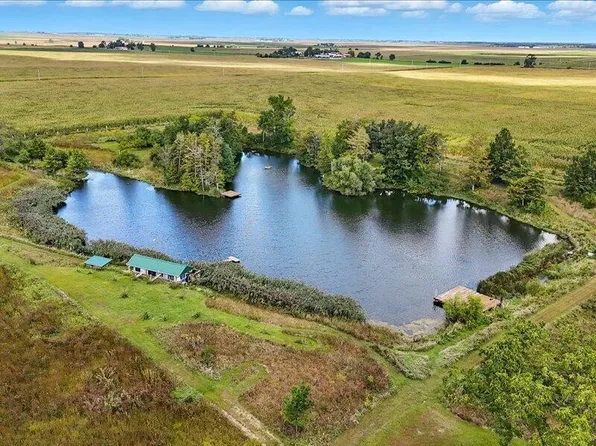 98 I Ave, Pilot Mound, IA 50223