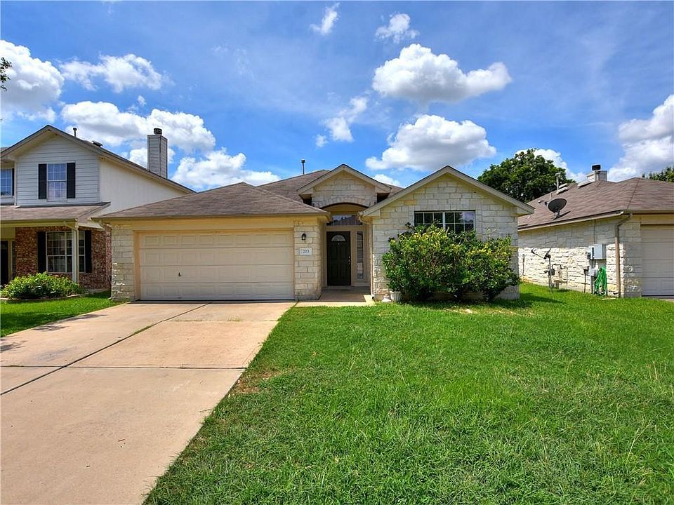 1st image of 203 Newport Landing Pl
