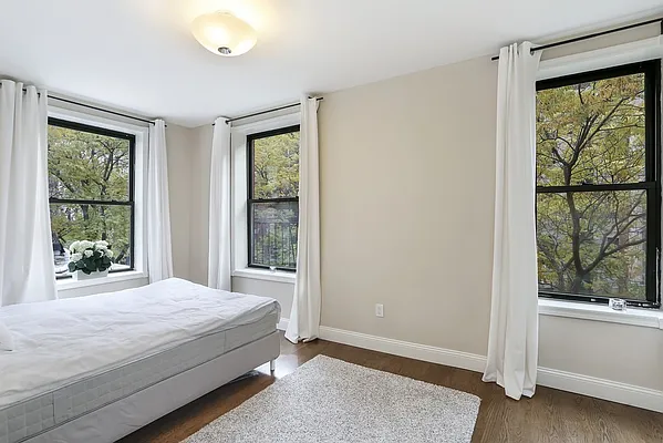 Rented by Corcoran | media 7