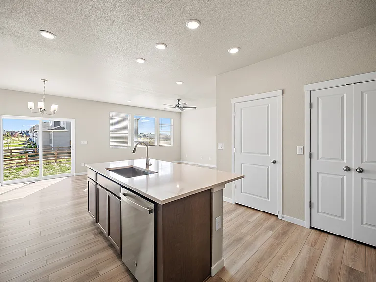 7991 Goldenray Pl — Photo 11