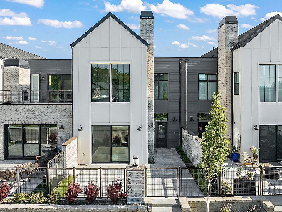 1st image of 2460 W Iron Coop St #1