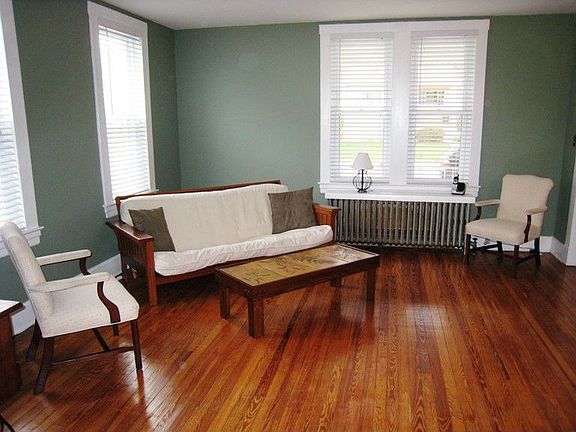 Living Room - view 1